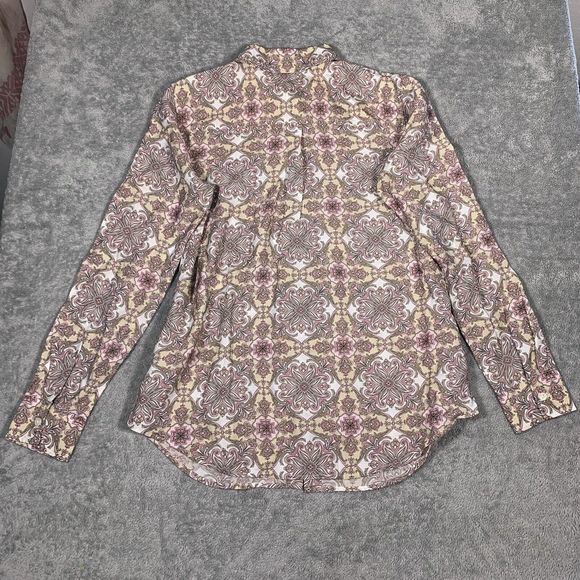 Van Heusen Damask Pattern Button Pocket Blouse Shirt Size Small Petite Women’s - Picture 8 of 12